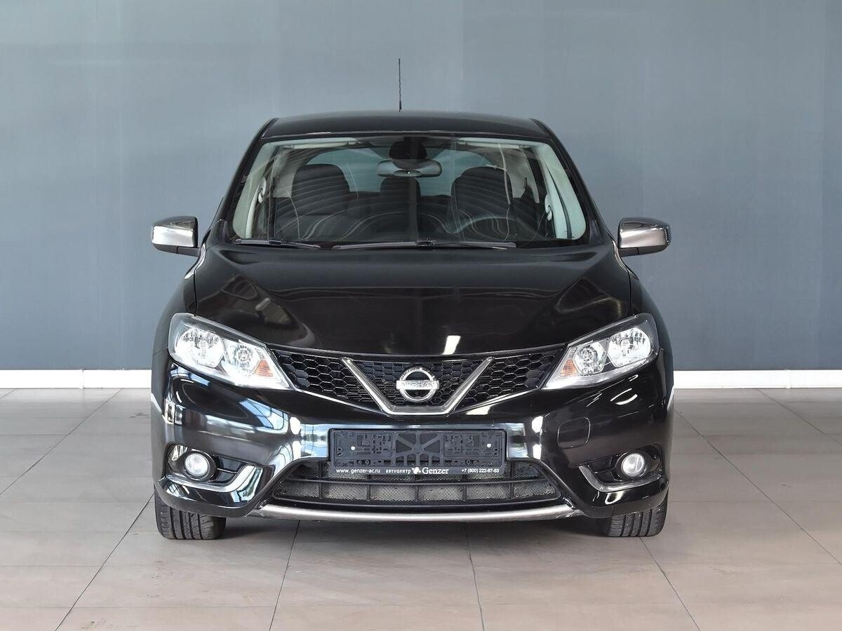 Nissan Tiida 2015