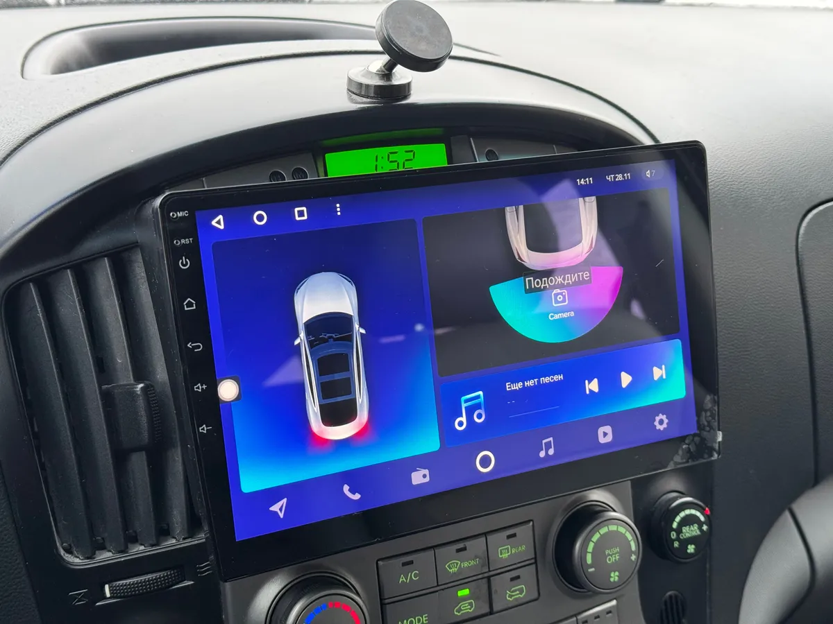 Hyundai Grand Starex 2012