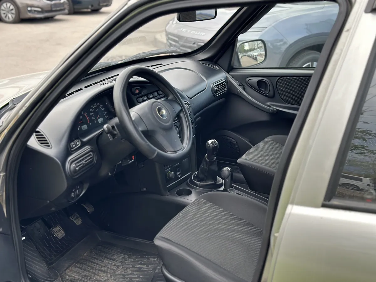 Chevrolet Niva 2015 SE