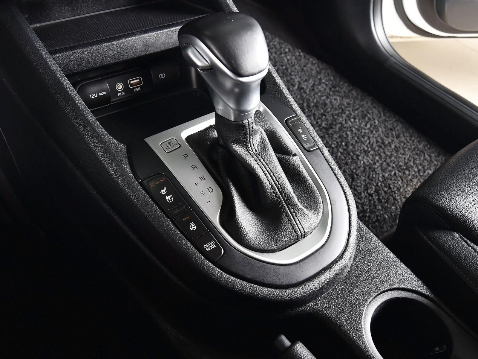 Kia K3 2018