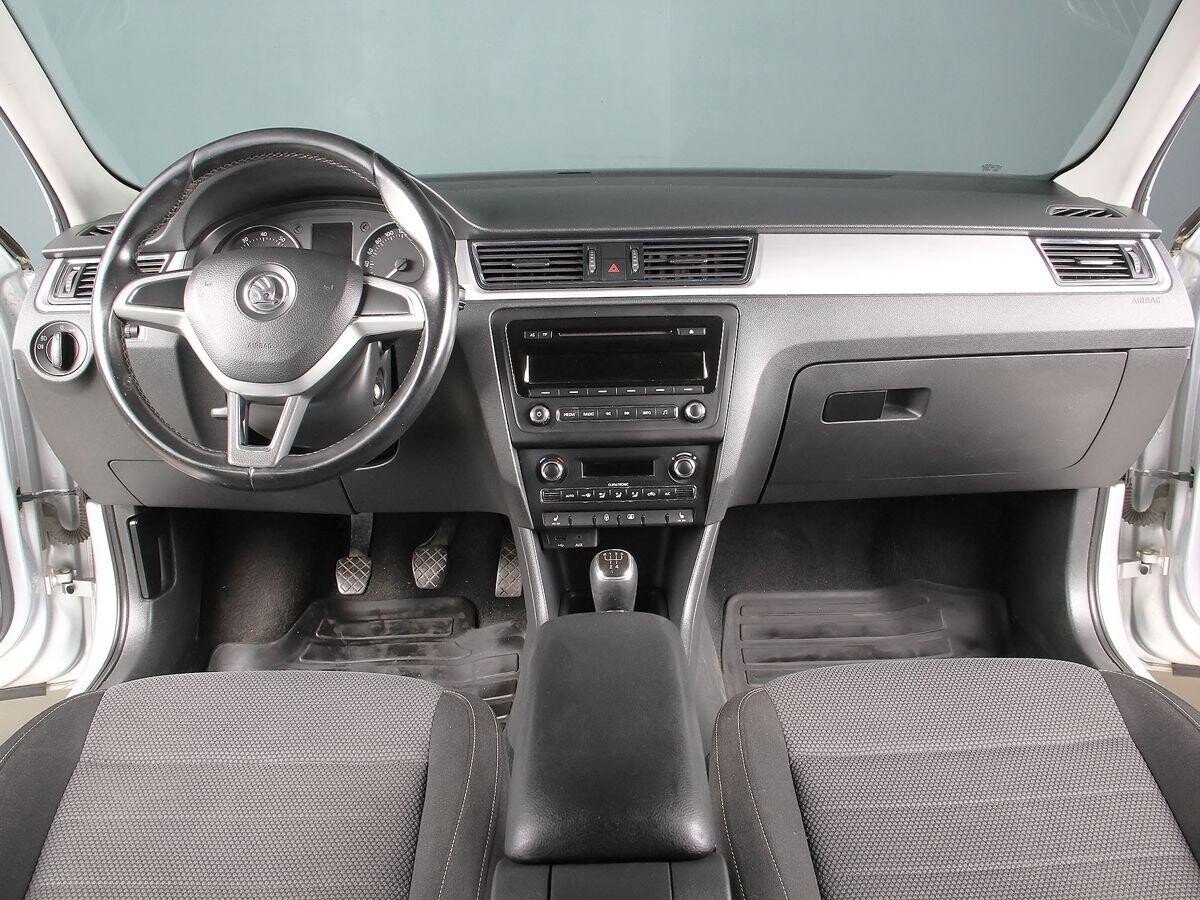 Skoda Rapid 2015