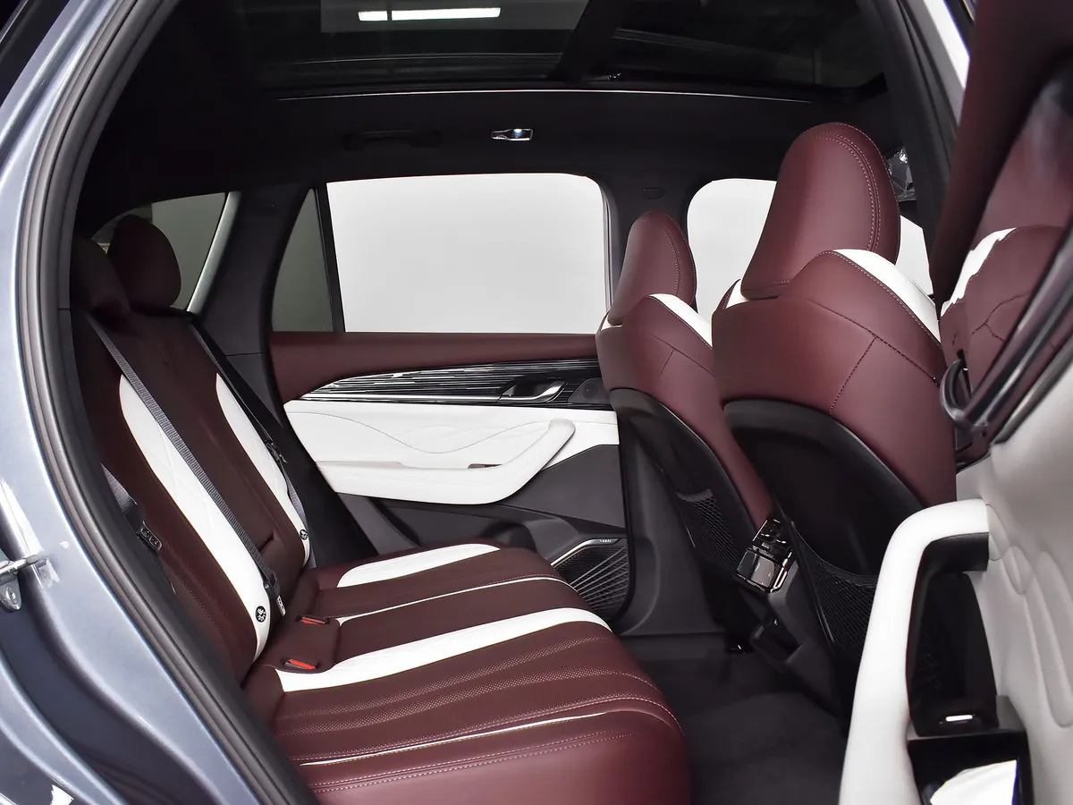 Geely Monjaro 2024 Luxury
