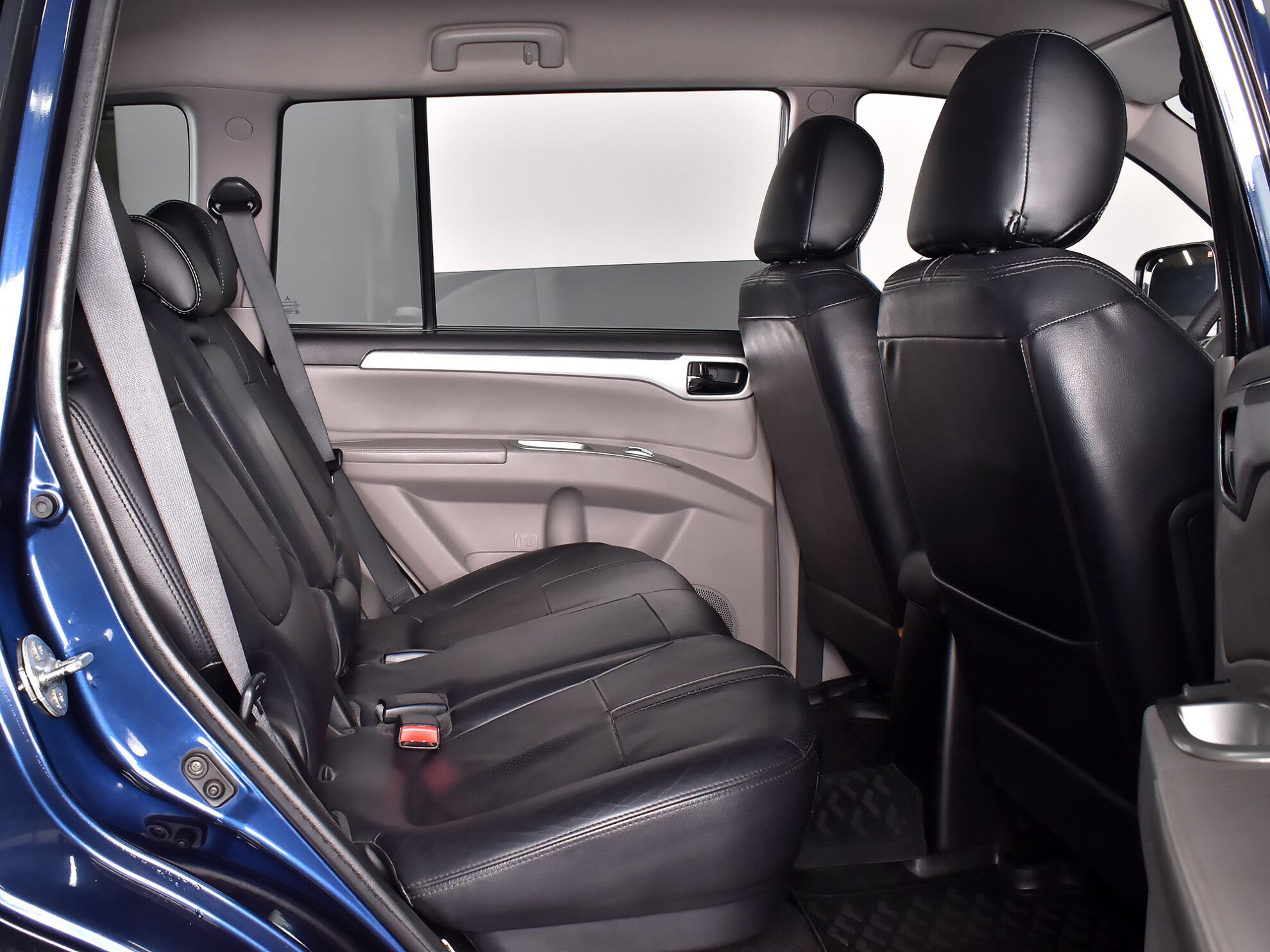 Mitsubishi Pajero Sport 2012 Ultimate S03