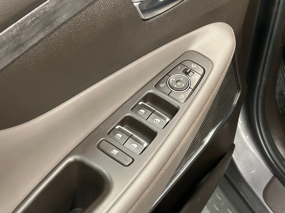 Hyundai Santa Fe 2020 Lifestyle