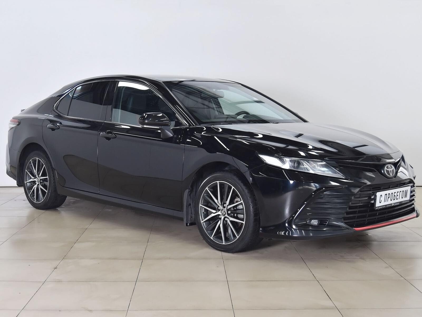 Toyota Camry 2021