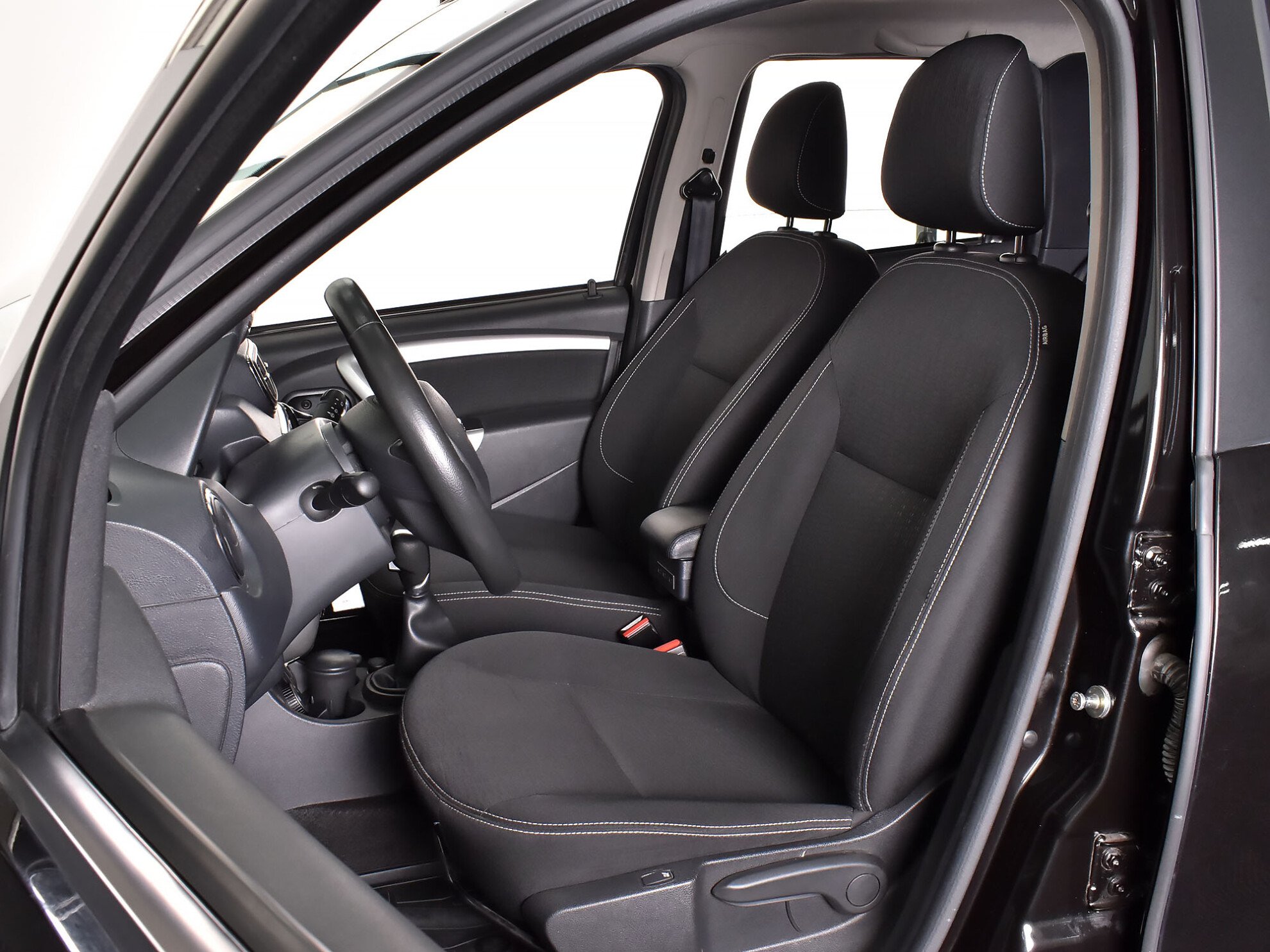 Nissan Terrano 2018 Elegance Plus