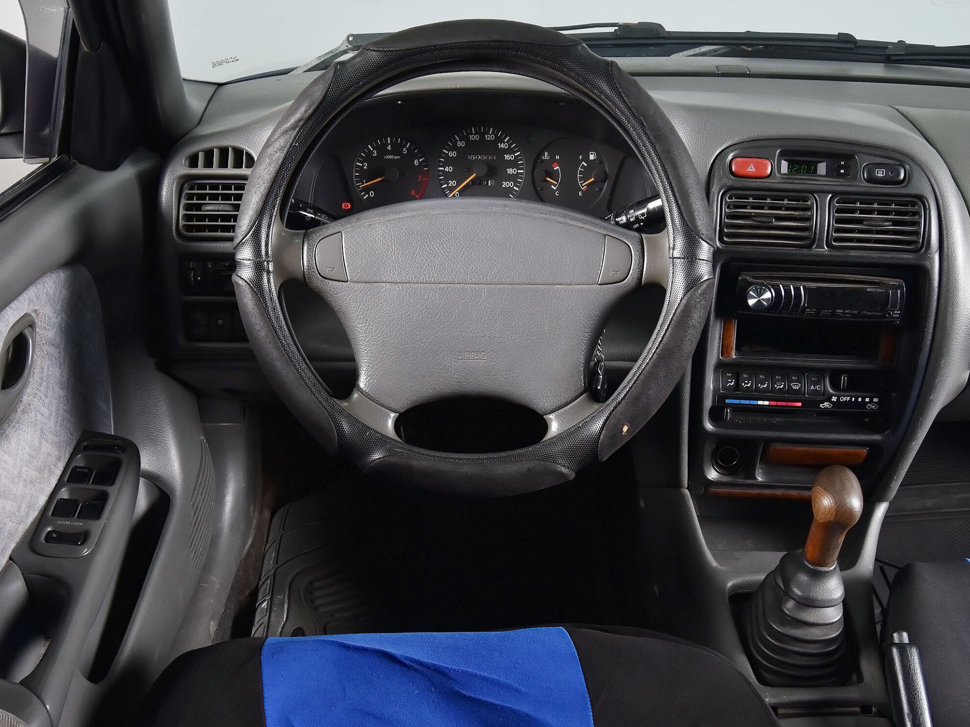 Suzuki Baleno 2000