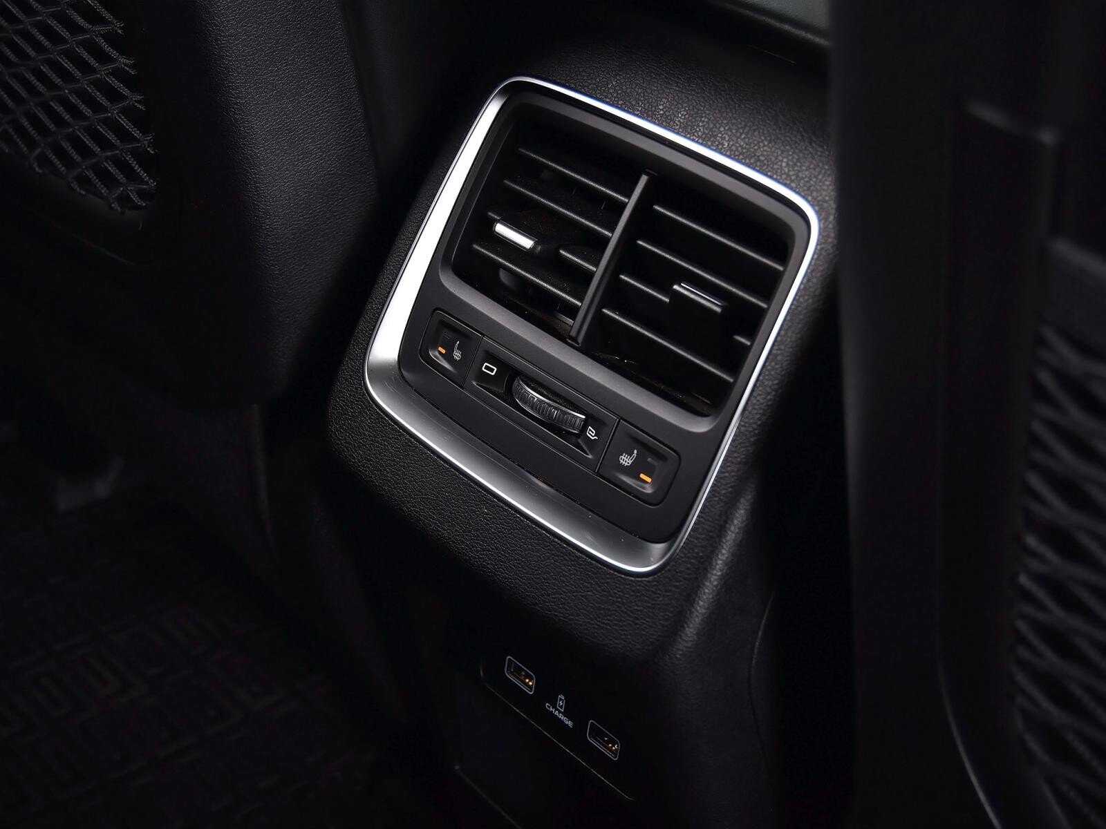 Geely Atlas Pro 2022