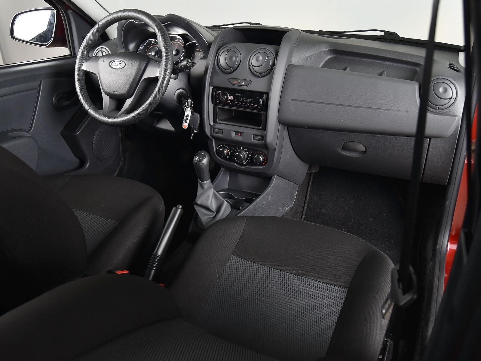 Lada Largus 2021