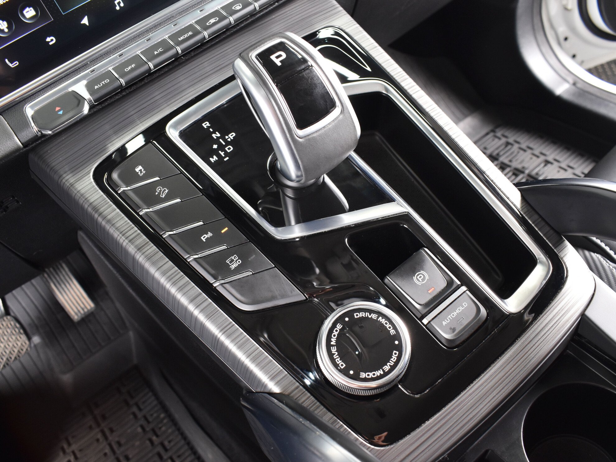 Geely Atlas Pro 2021 Luxury