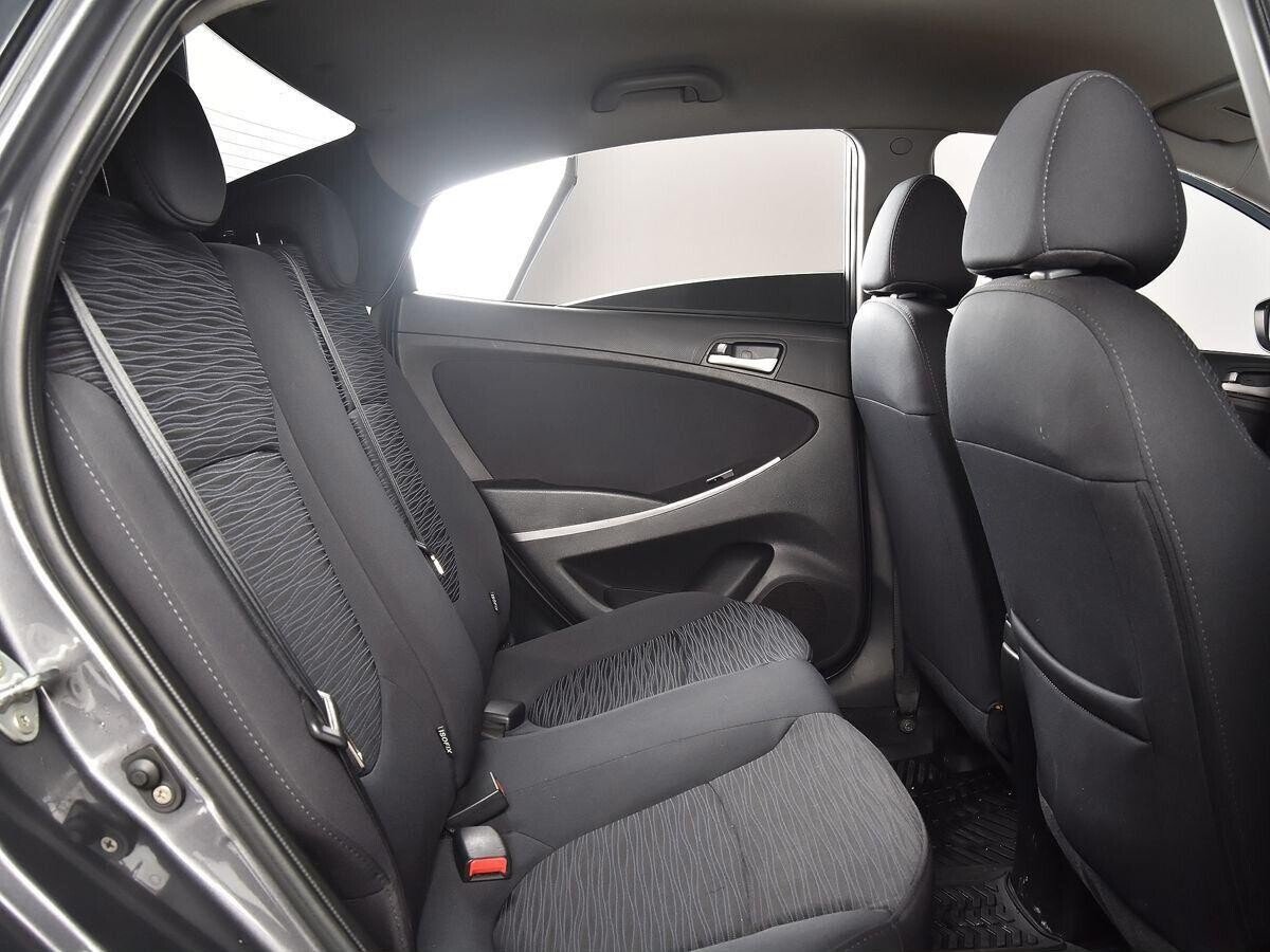 Hyundai Solaris 2015