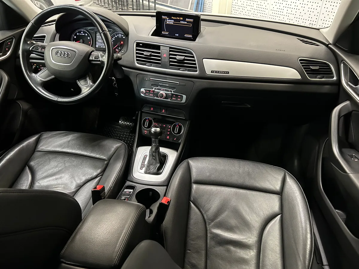 Audi Q3 2015 Design