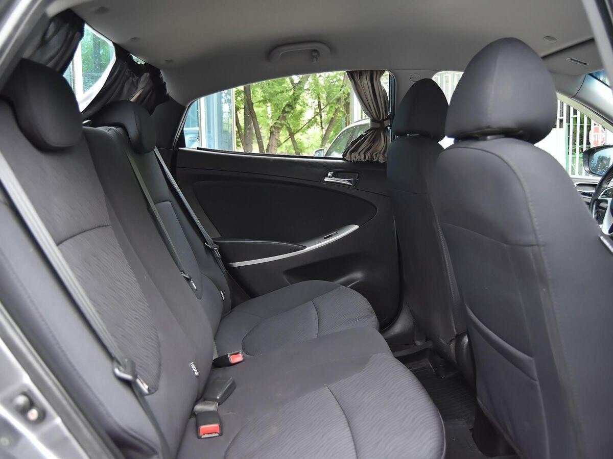 Hyundai Solaris 2011