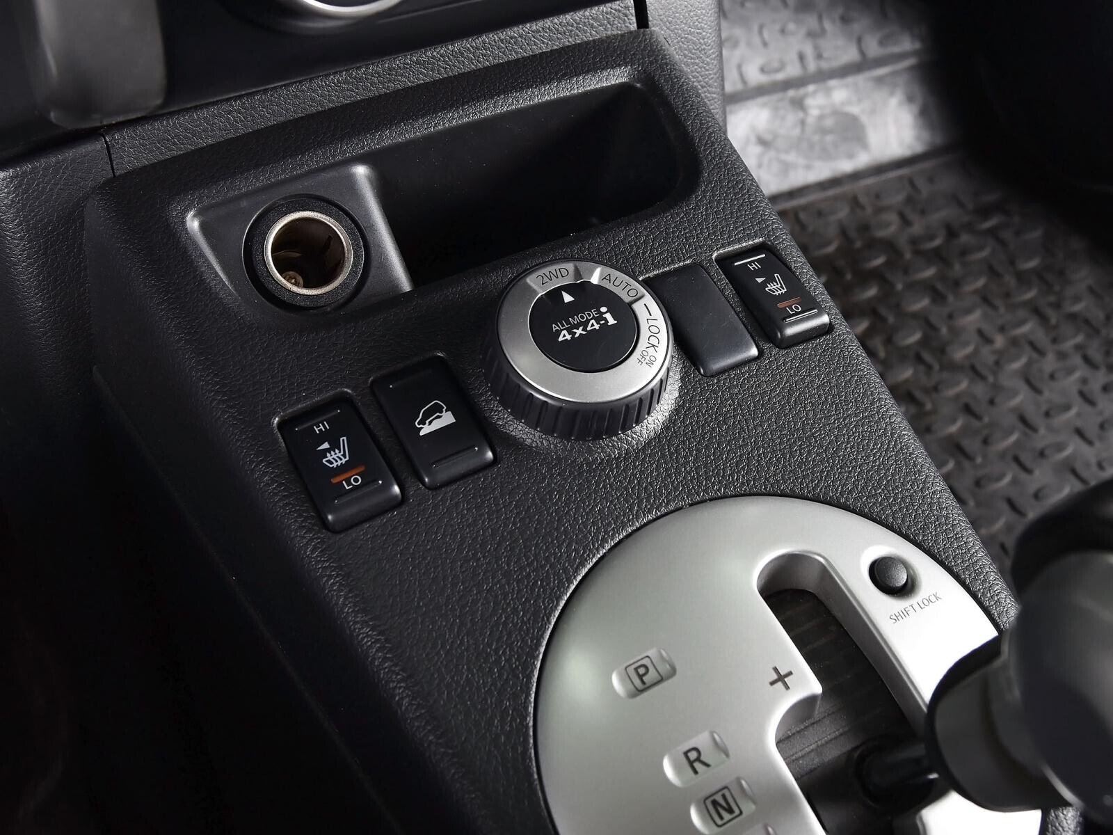 Nissan X-Trail 2012