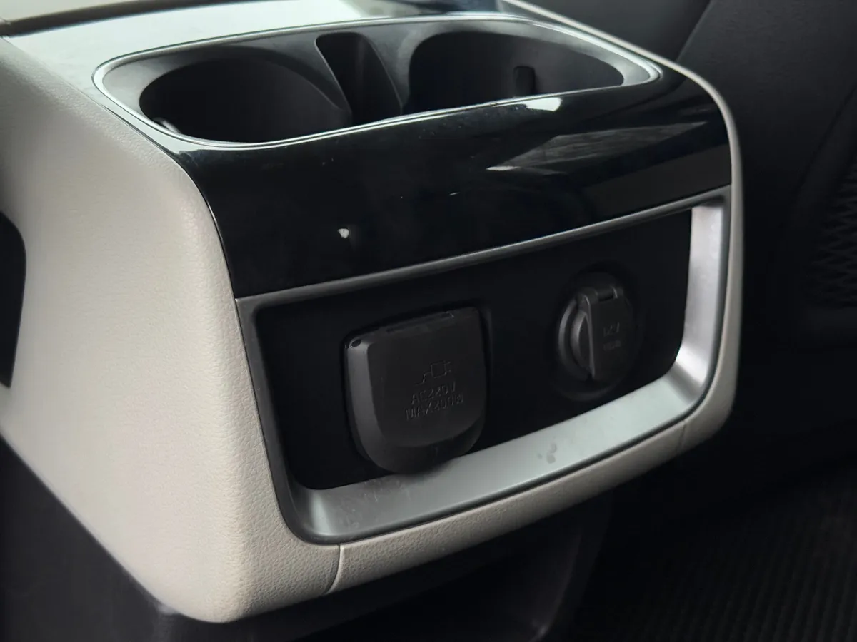 Kia Carnival 2021 Luxe