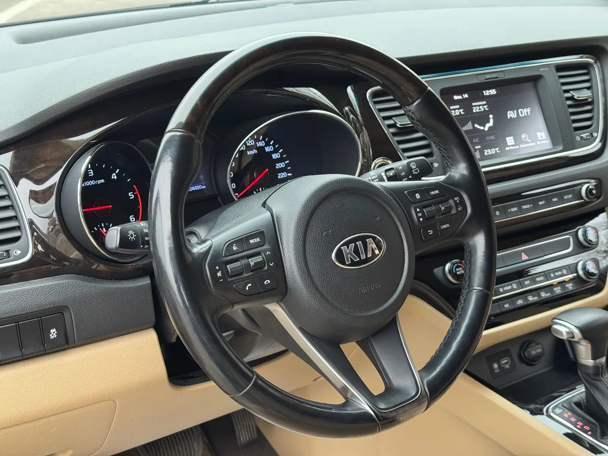 Kia Carnival 2019