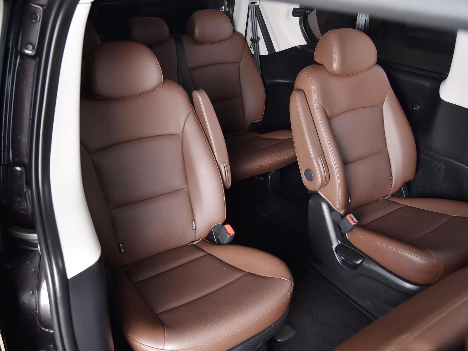 Hyundai Grand Starex 2018