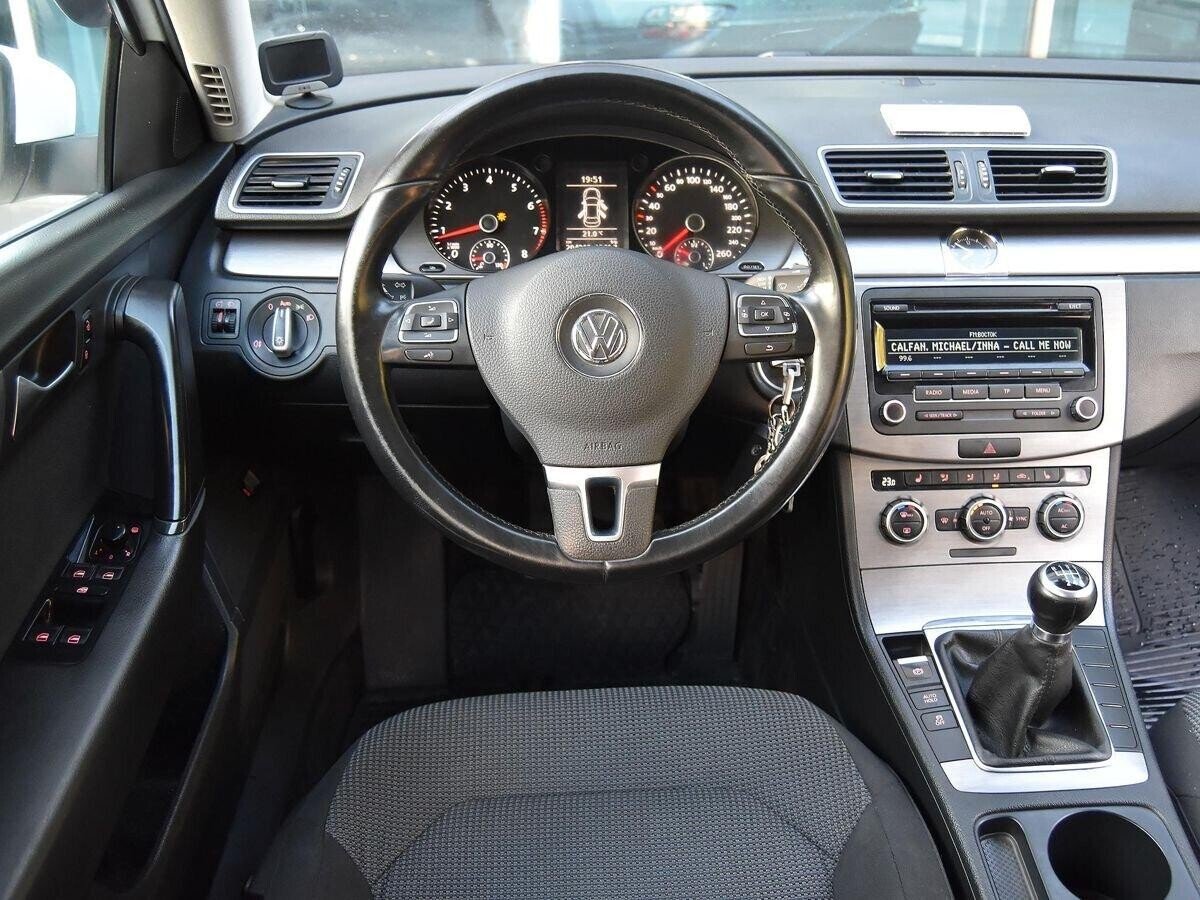 Volkswagen Passat 2012