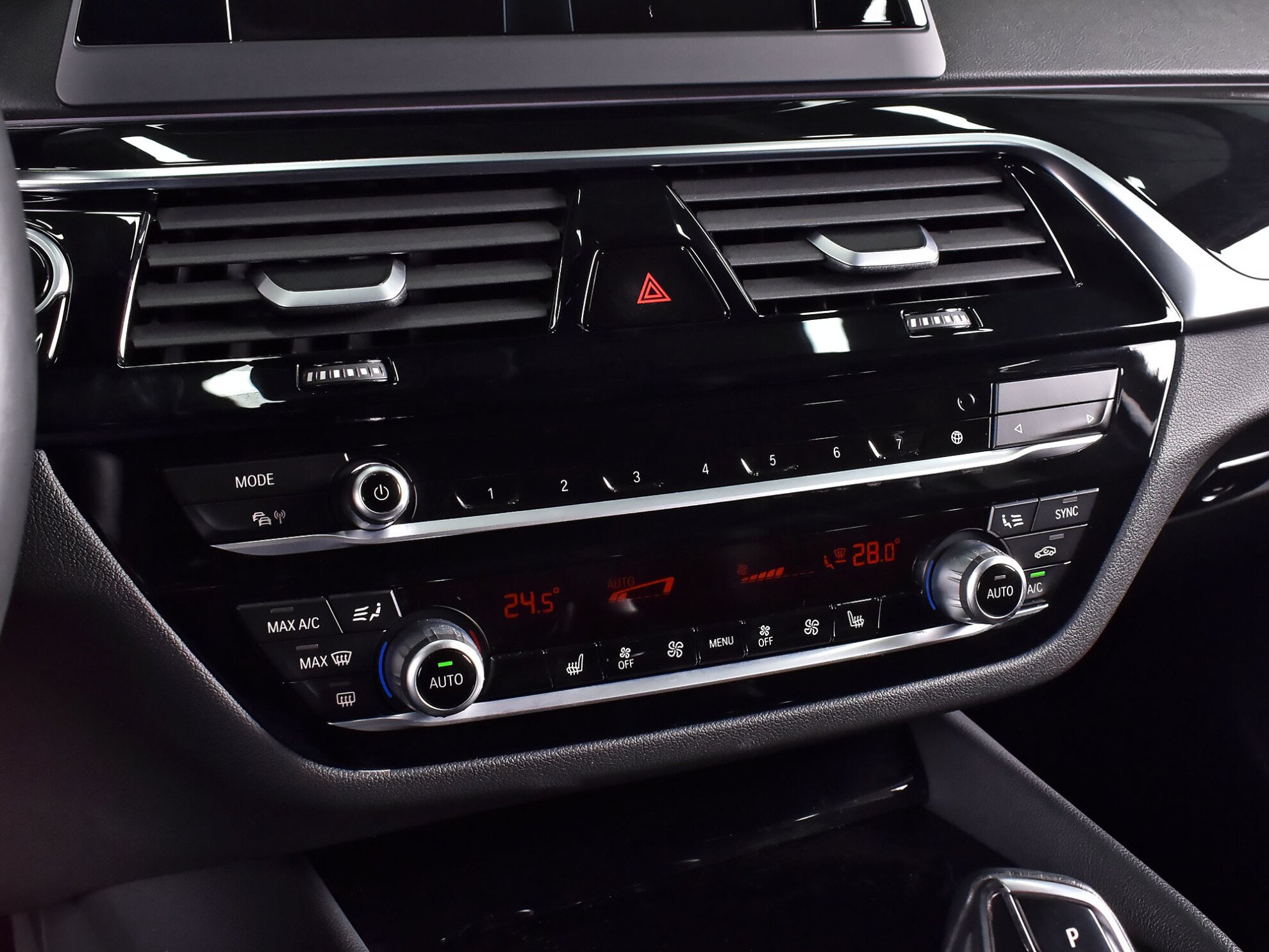 BMW 5 серии 2019 520i