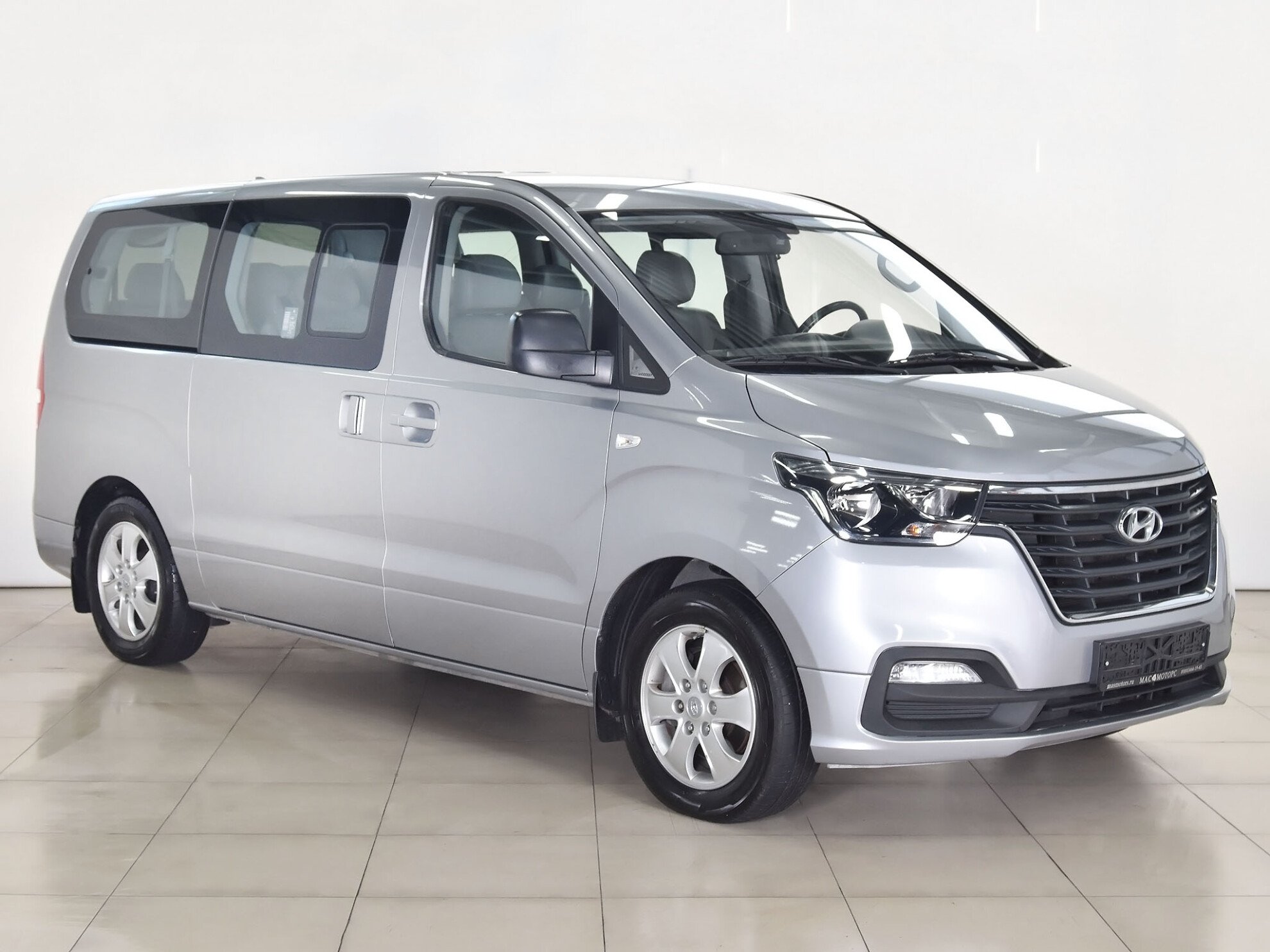 Hyundai H-1 2019