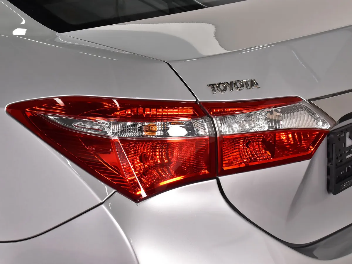 Toyota Corolla 2013 Классик