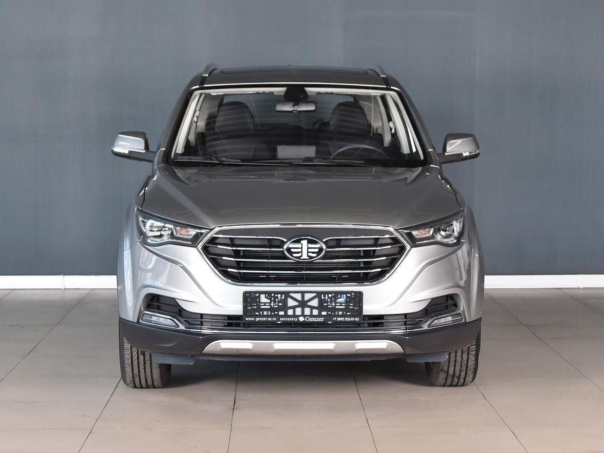 Bestune Besturn X40 2021