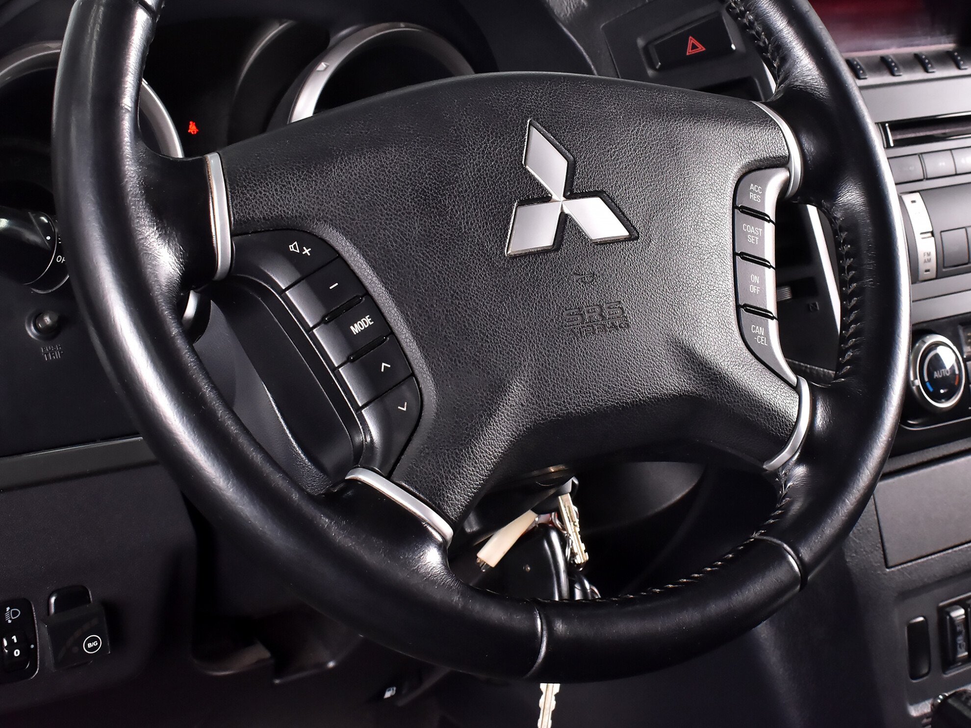 Mitsubishi Pajero 2012 Intense