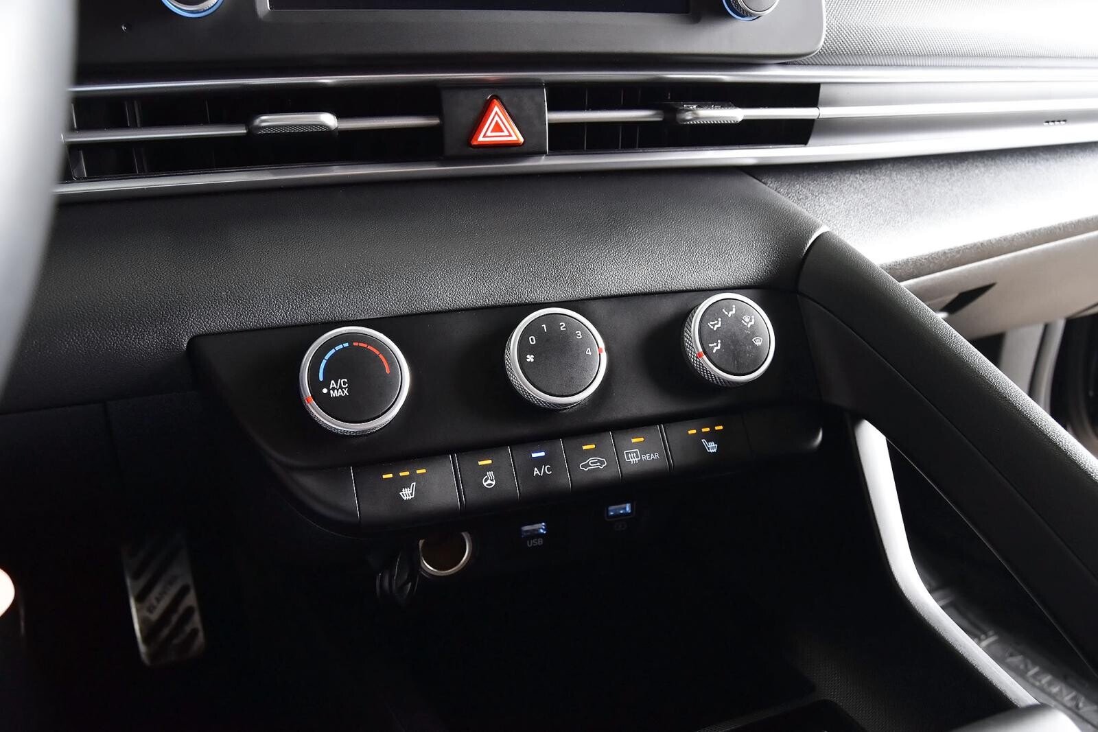 Hyundai Elantra 2021