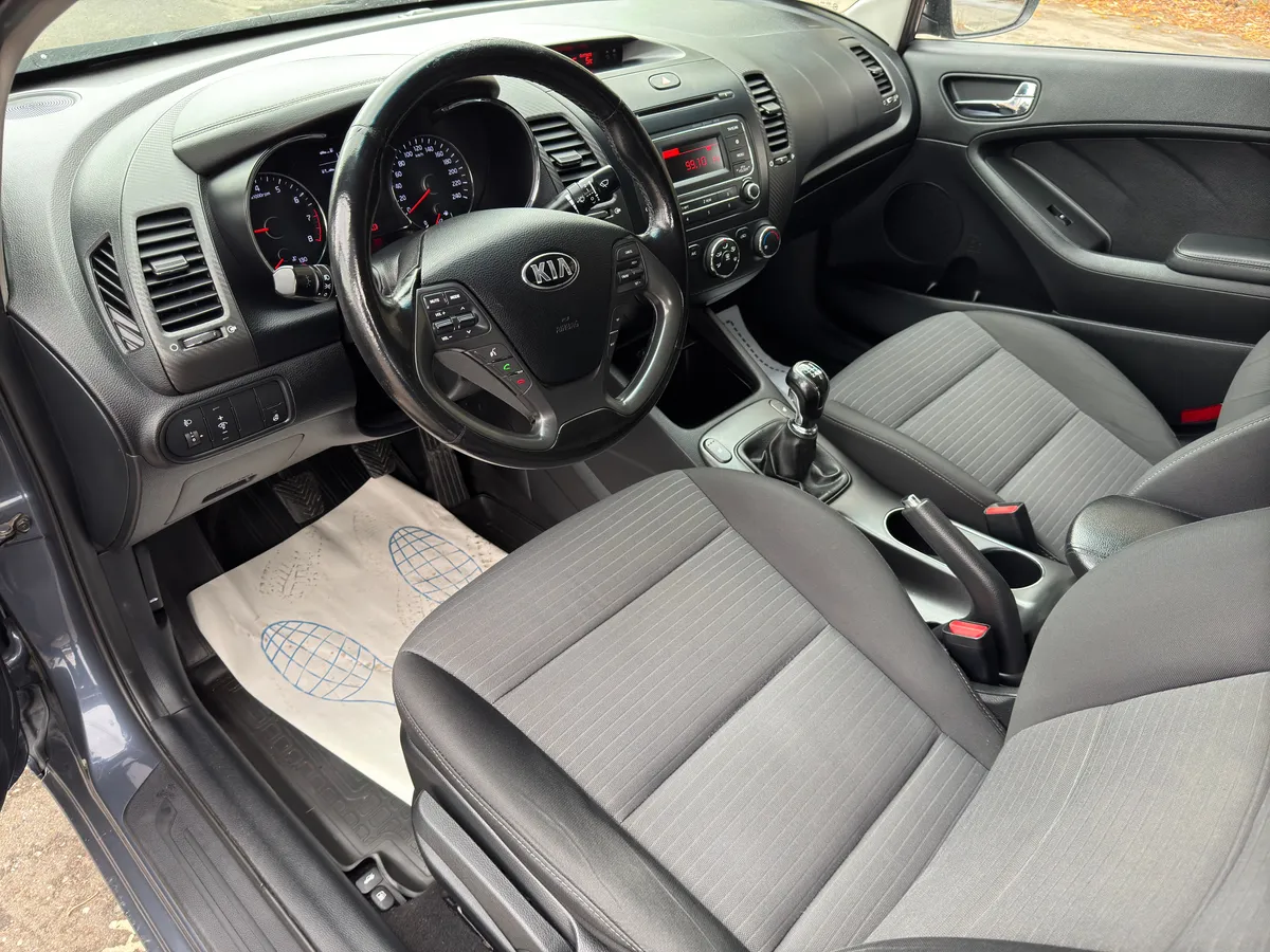 Kia Cerato 2014 Comfort (D695)
