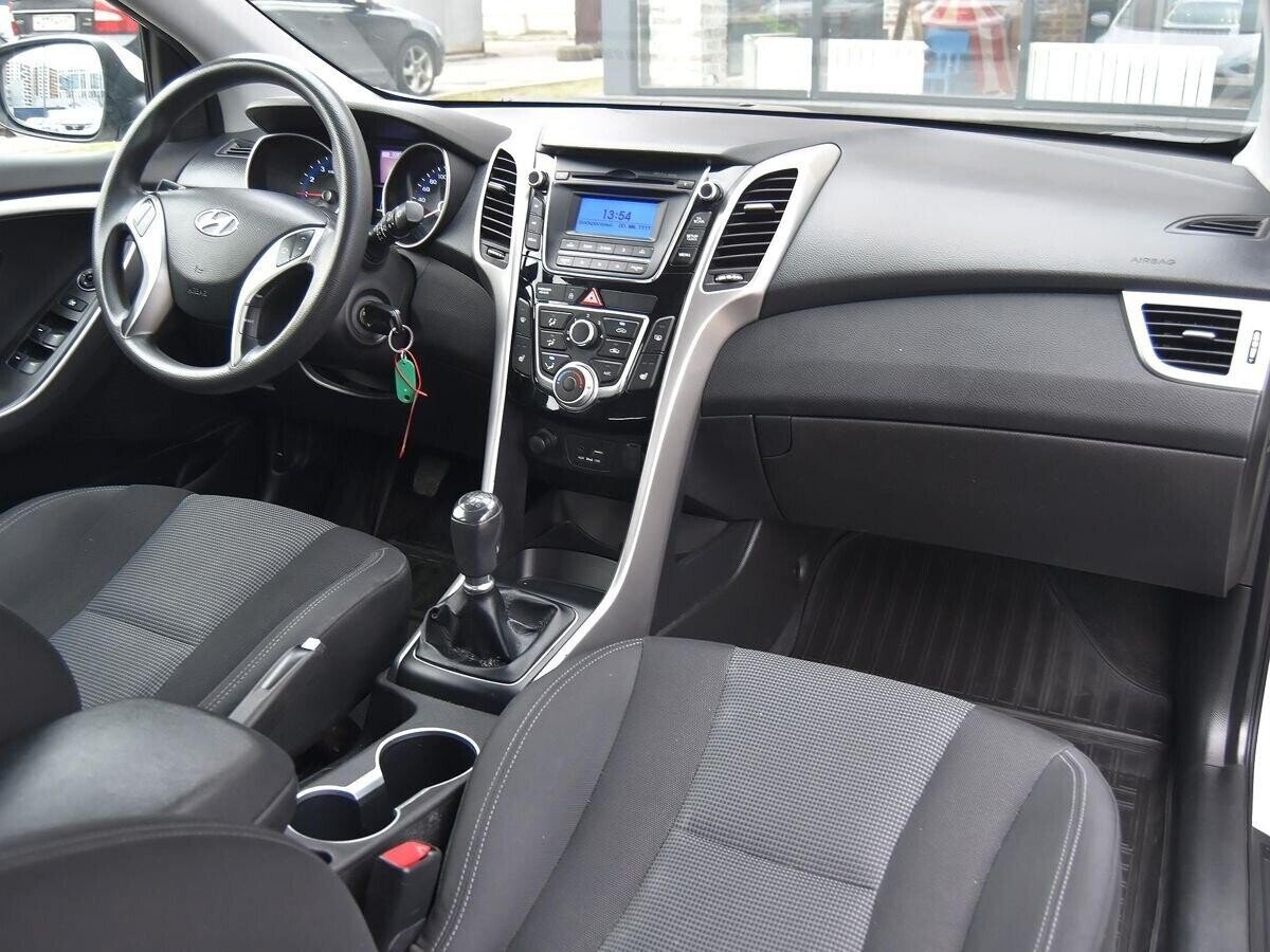 Hyundai i30 2016