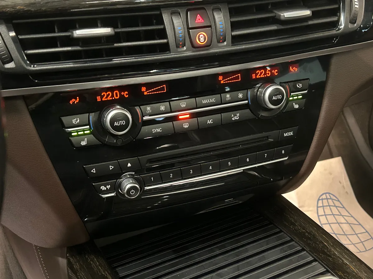 BMW X5 2018 Базовая