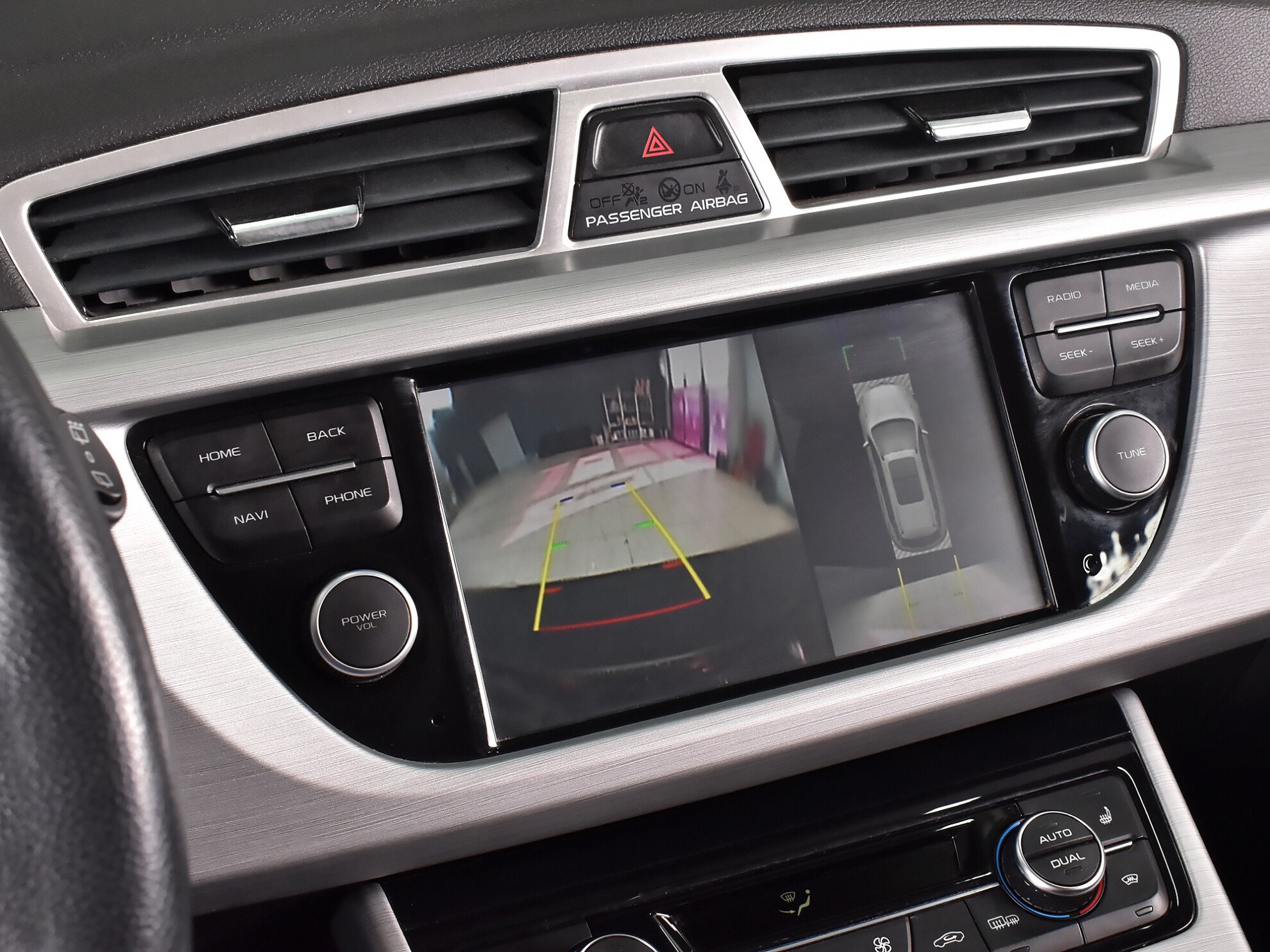 Geely Atlas 2019 Luxury LED