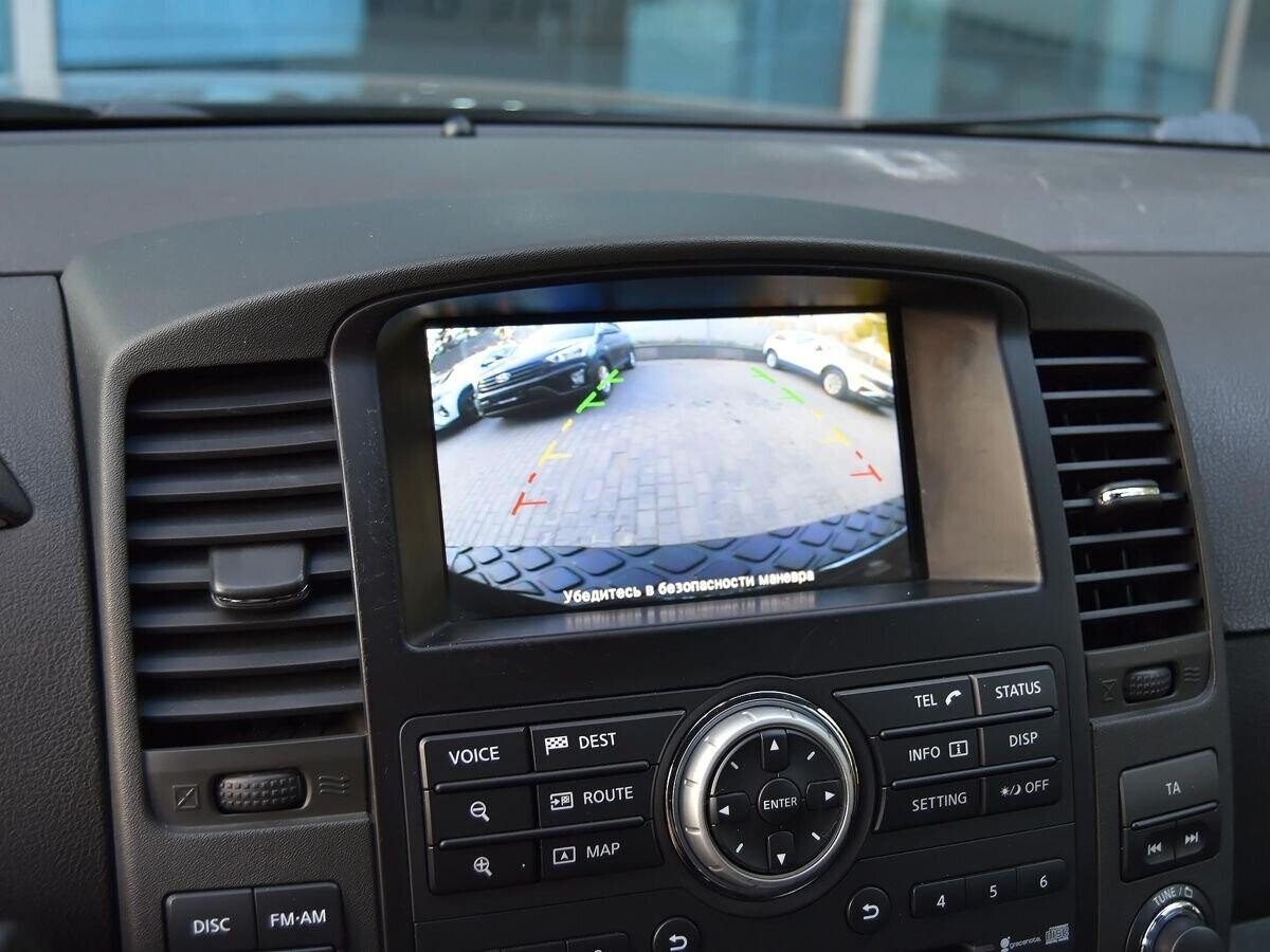 Nissan Pathfinder 2012 — фото 10