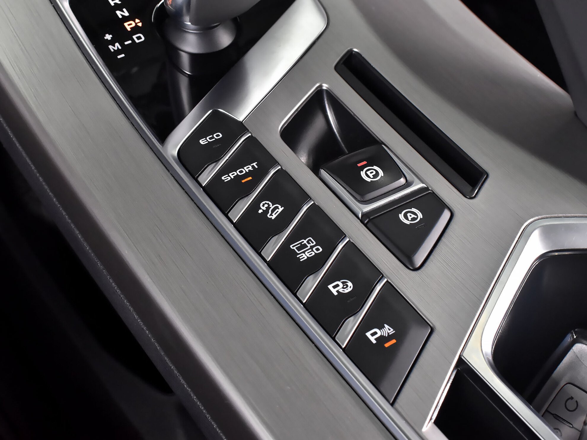 Geely Coolray 2020 Flagship Sport