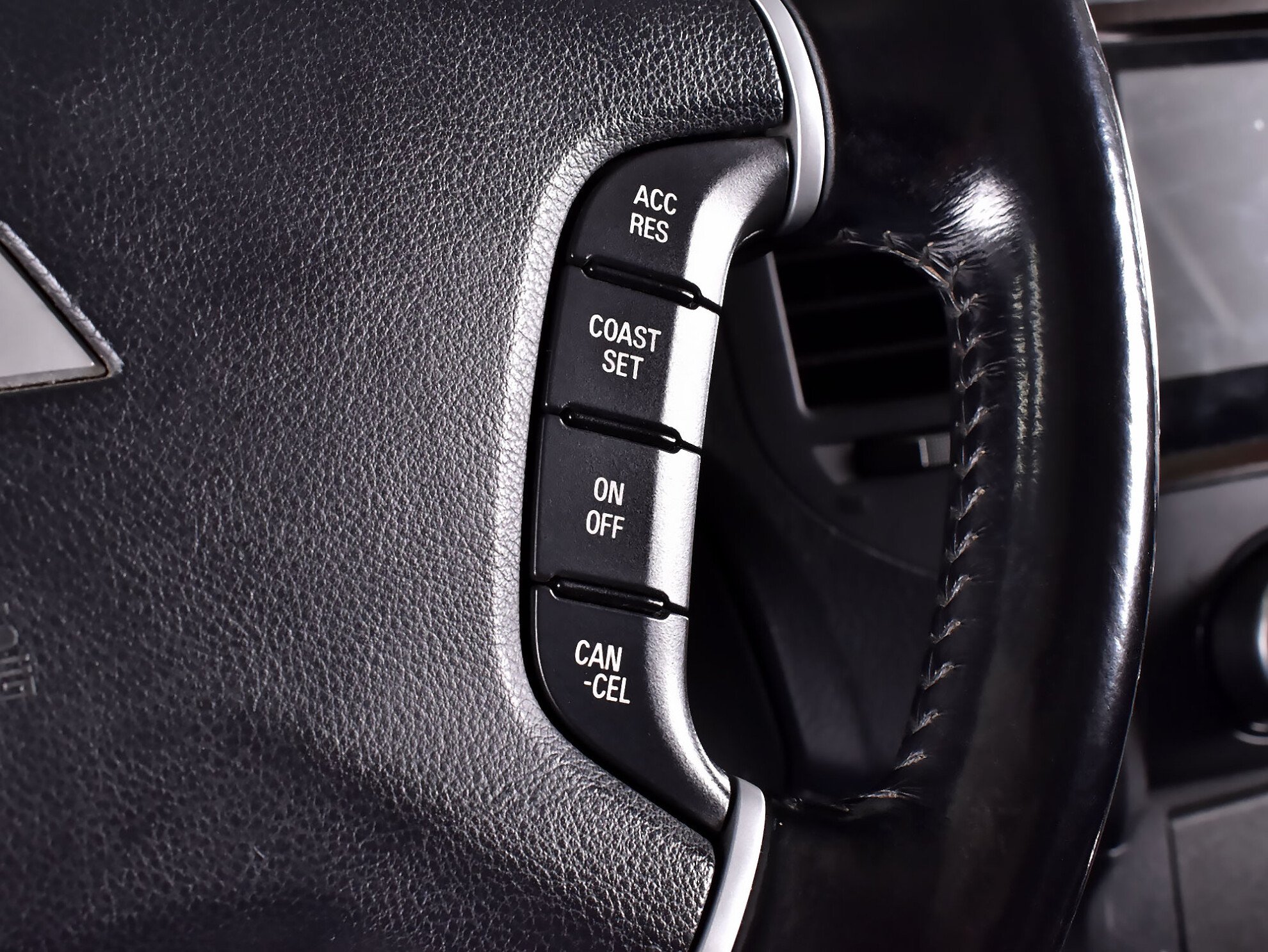 Mitsubishi Pajero 2011 Comfort