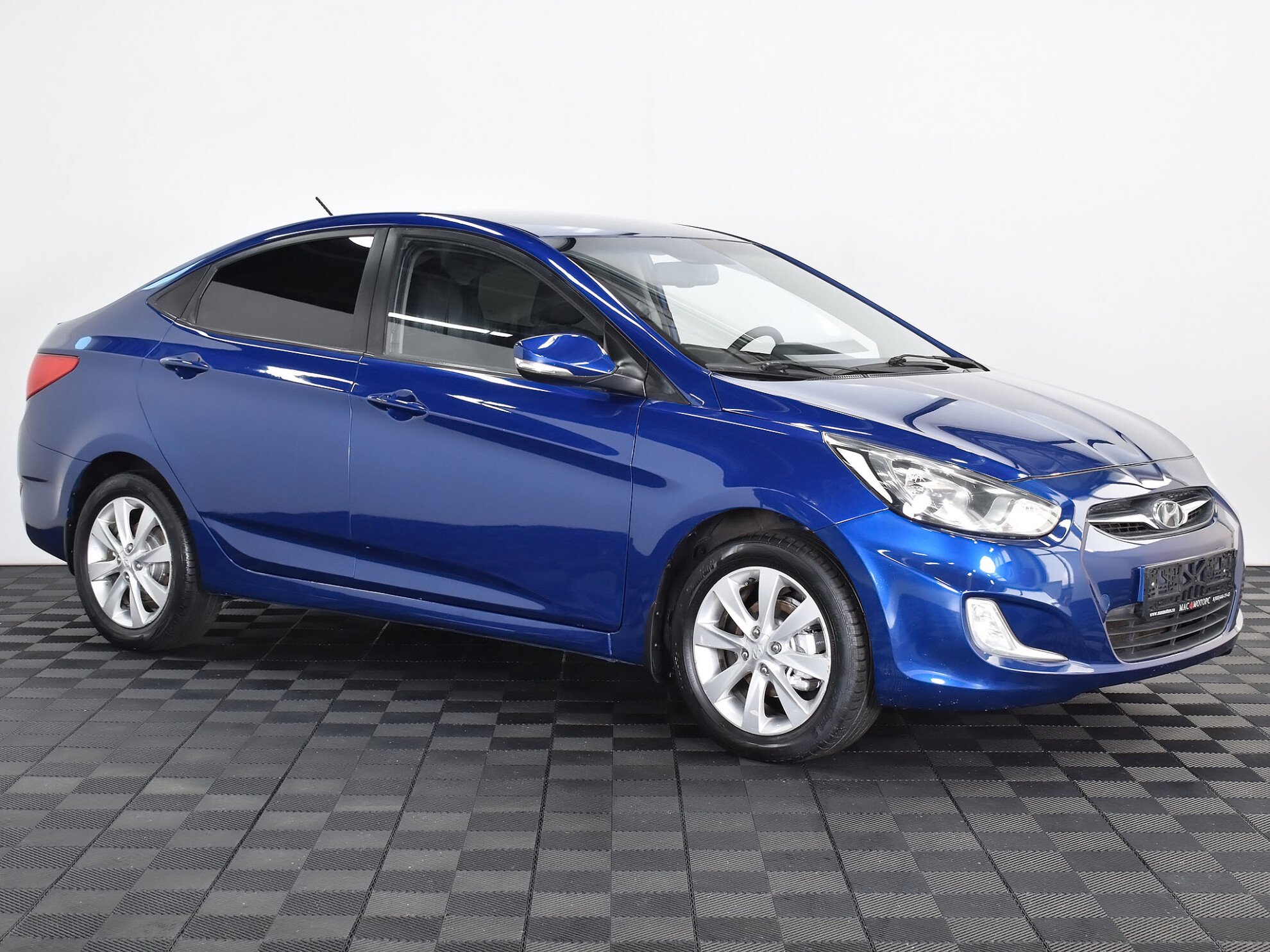 Hyundai Solaris 2012 Family