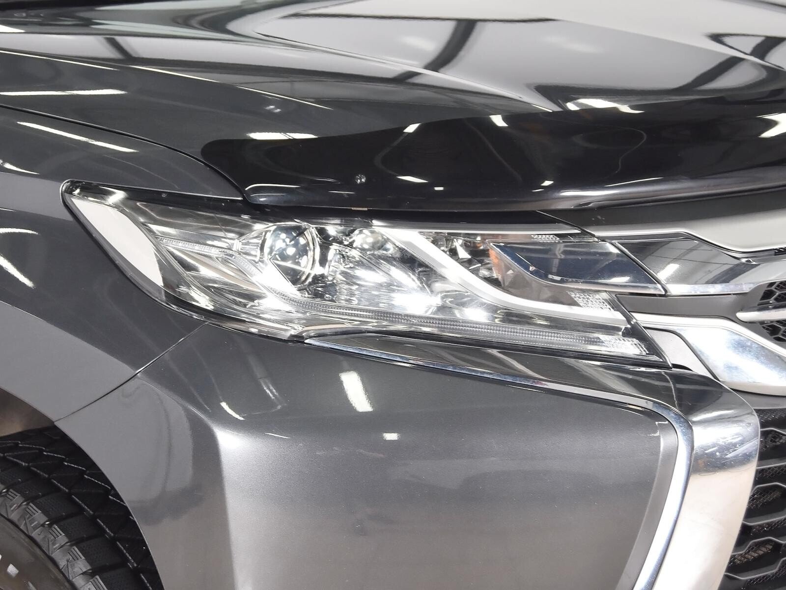 Mitsubishi Pajero Sport 2019