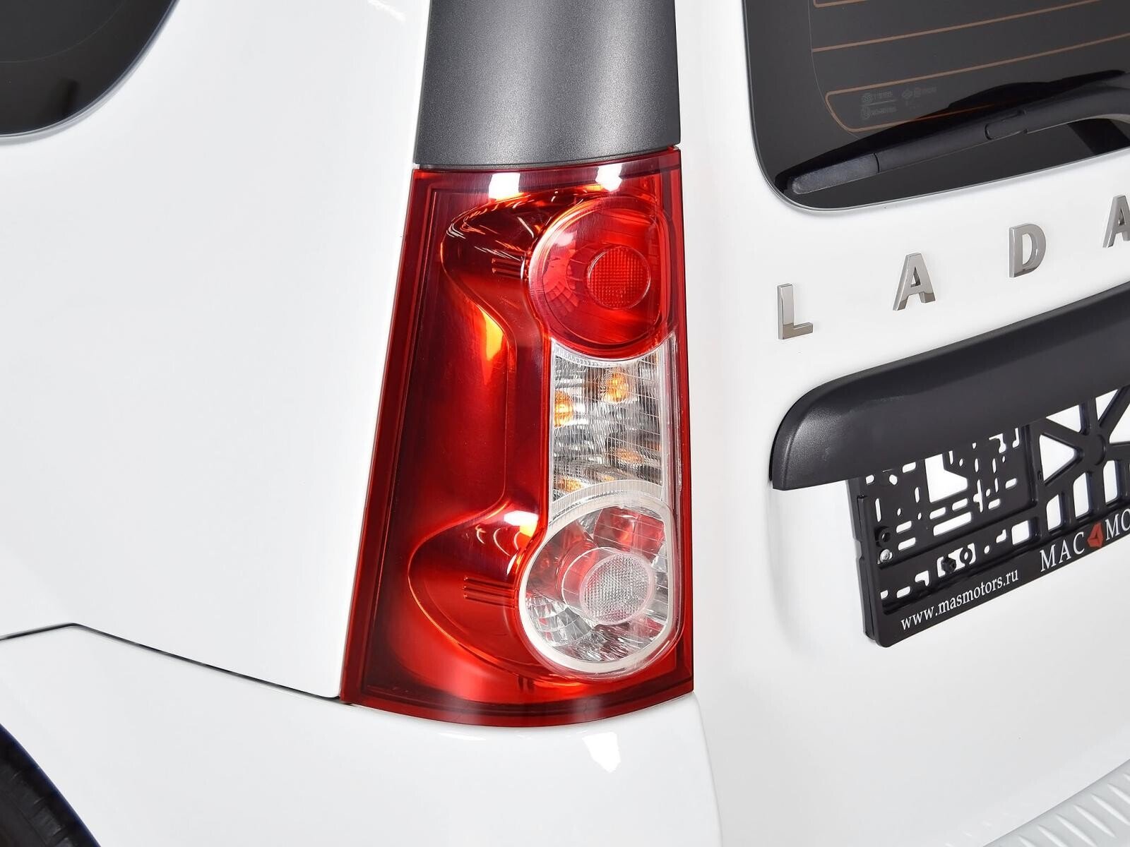 Lada Largus 2021