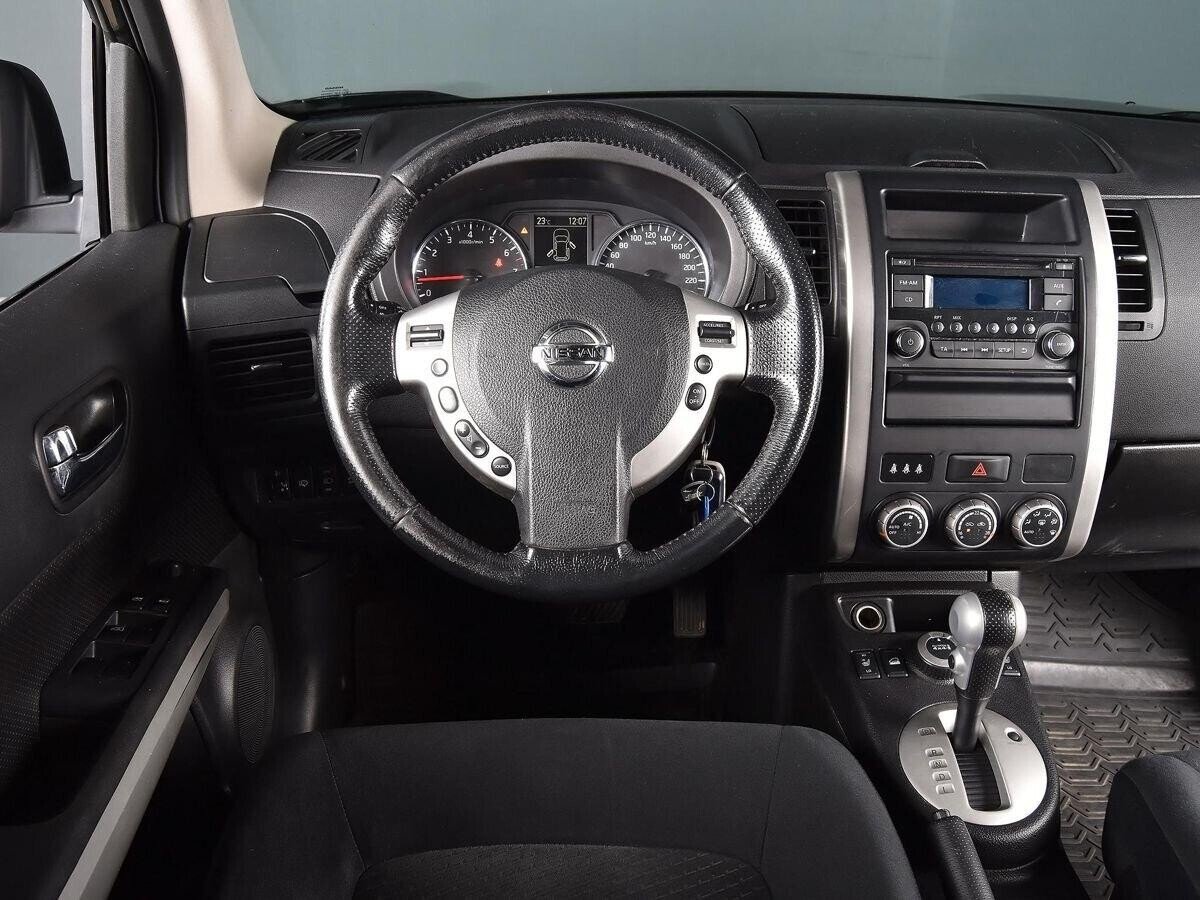 Nissan X-Trail 2014