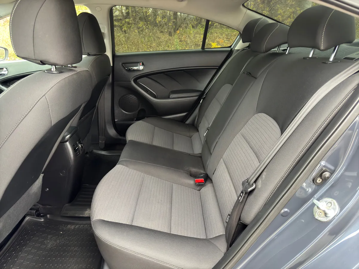 Kia Cerato 2014 Comfort (D695)