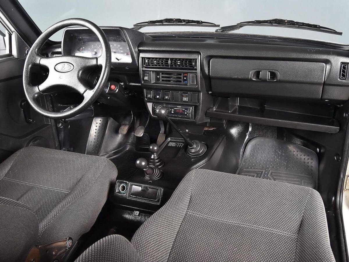 Lada 2131 (4x4) 2015