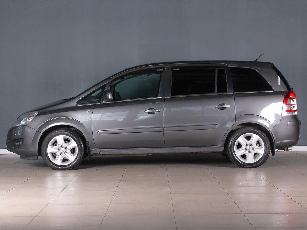 Opel Zafira 2011