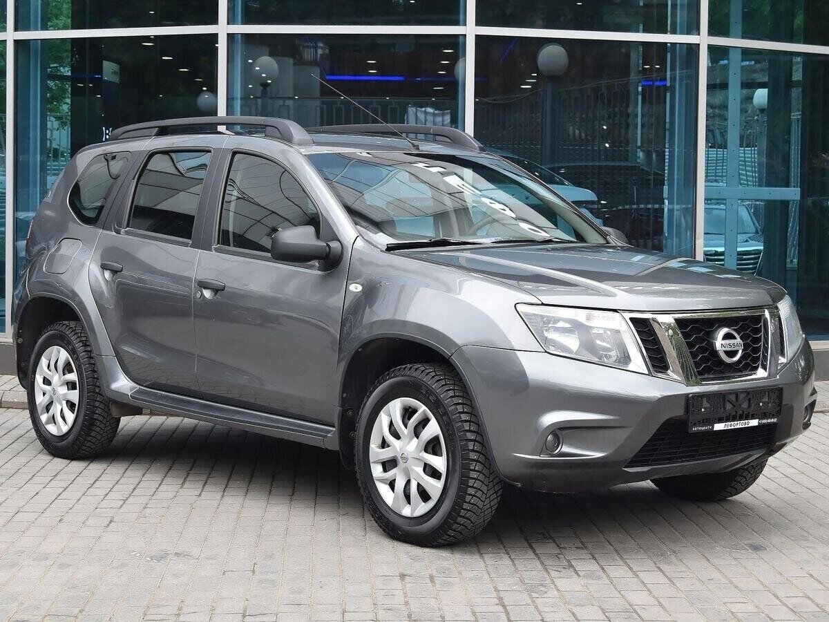 Nissan Terrano 2015