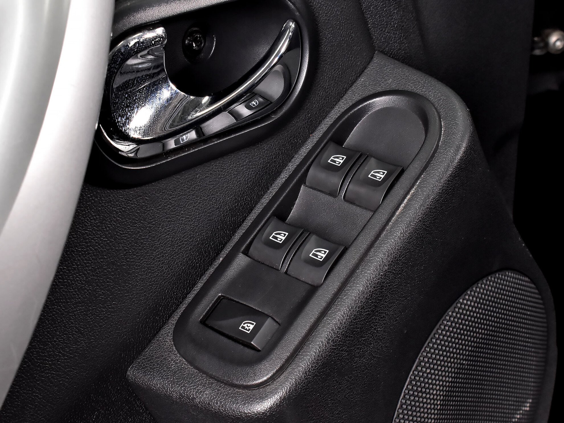 Nissan Terrano 2018 Elegance Plus