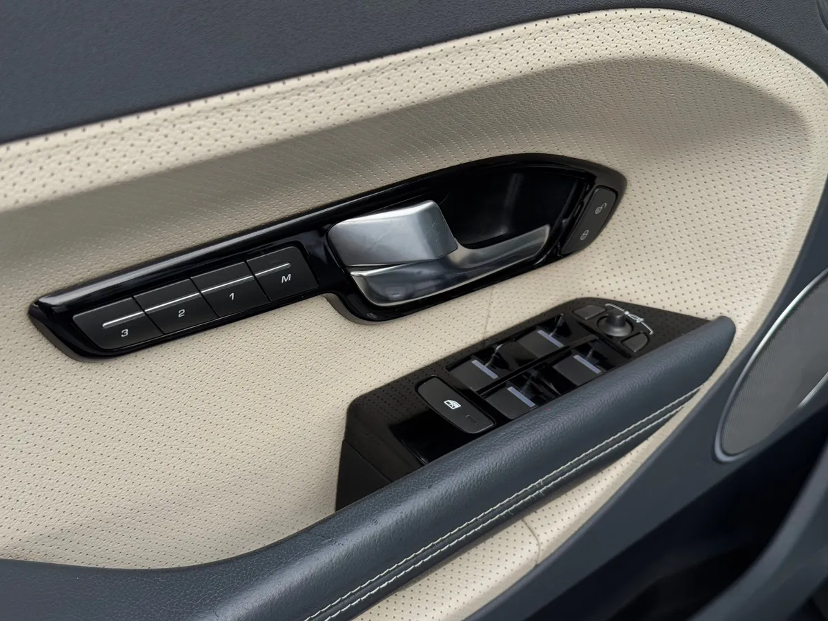 Land Rover Range Rover Evoque 2012