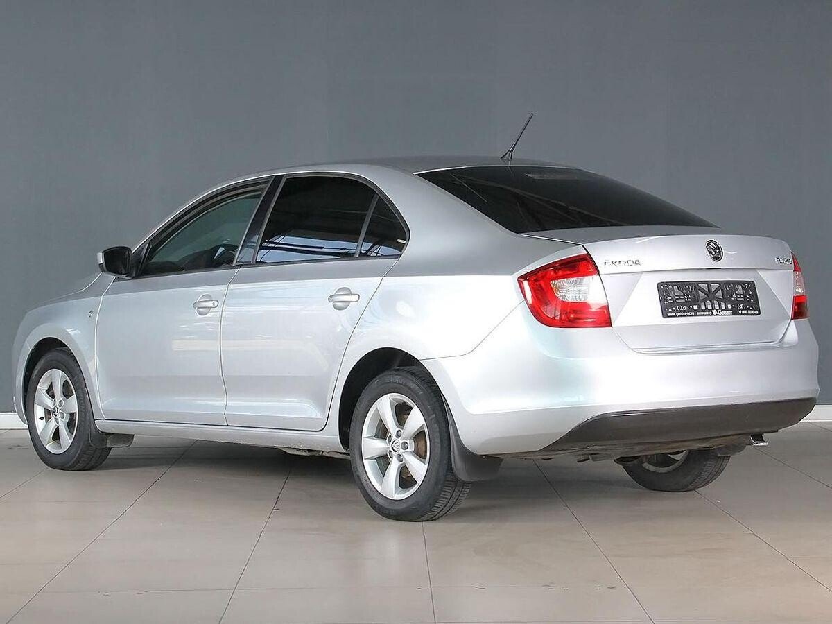 Skoda Rapid 2015