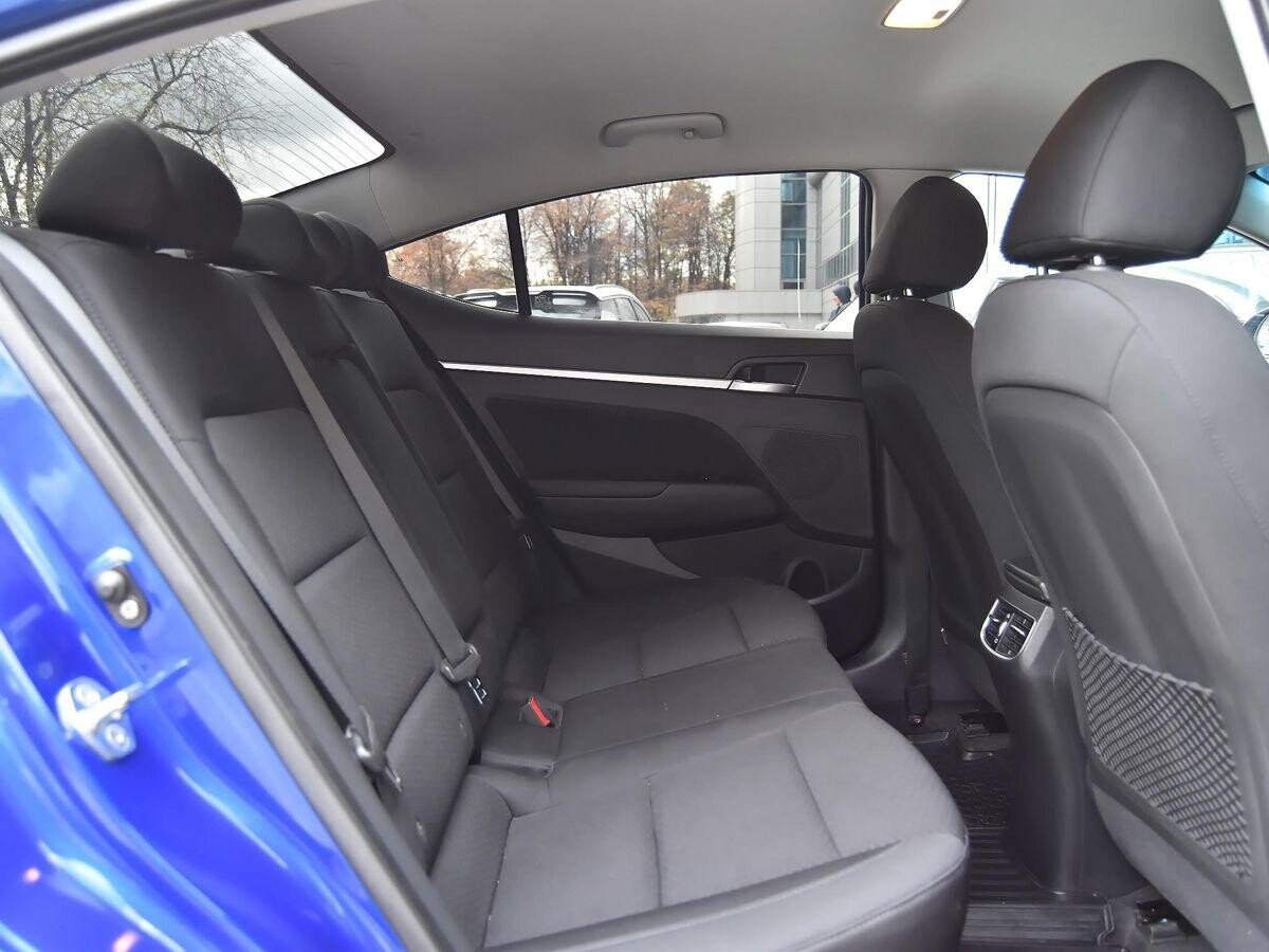 Hyundai Elantra 2019