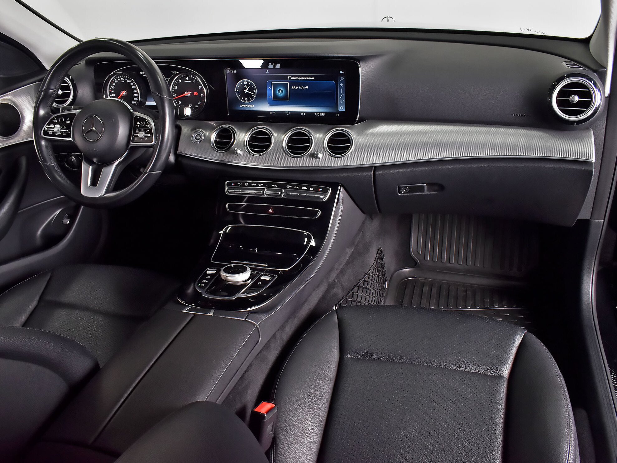 Mercedes-Benz E-Класс 2018 Comfort