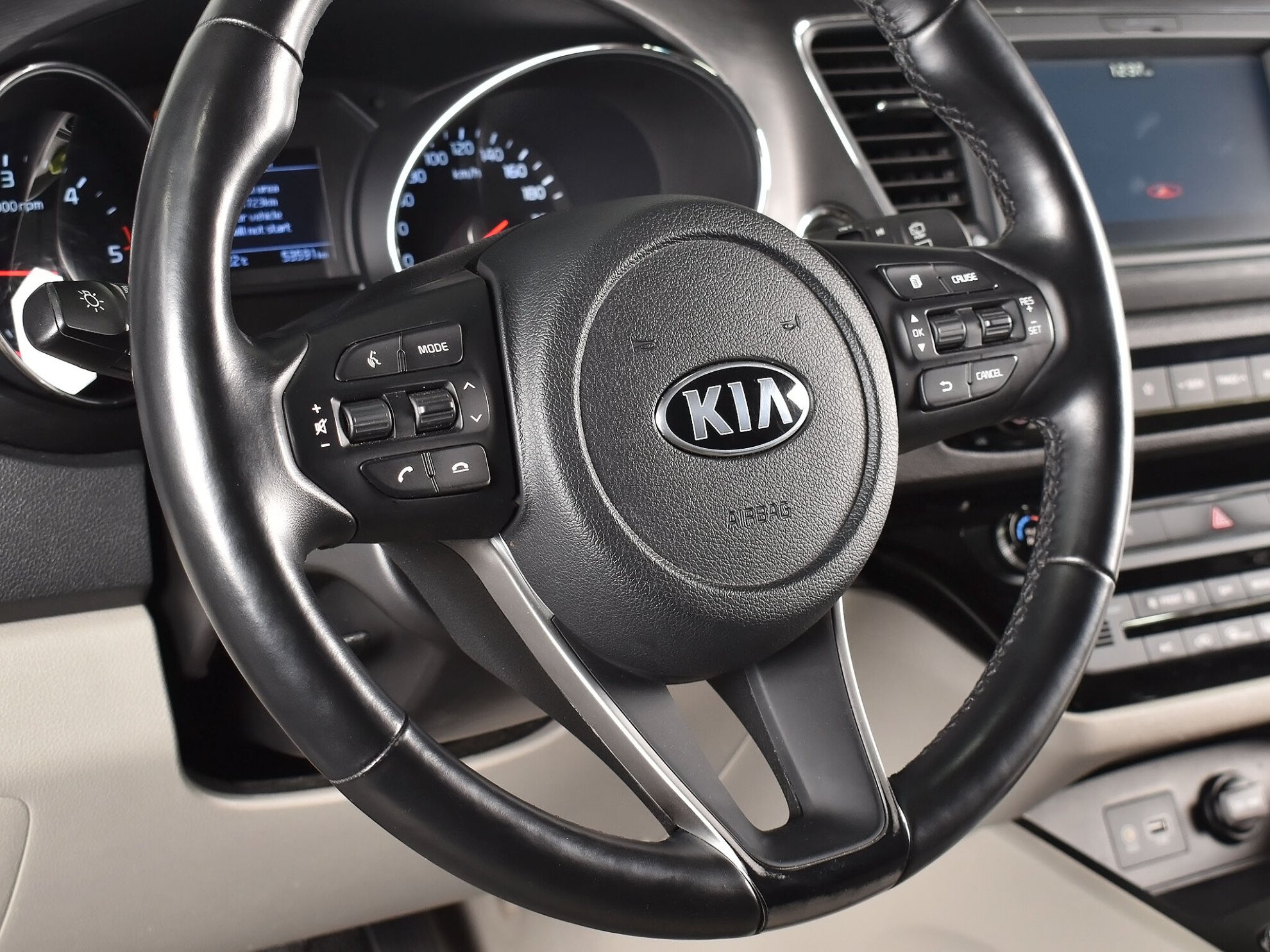 Kia Carnival 2019