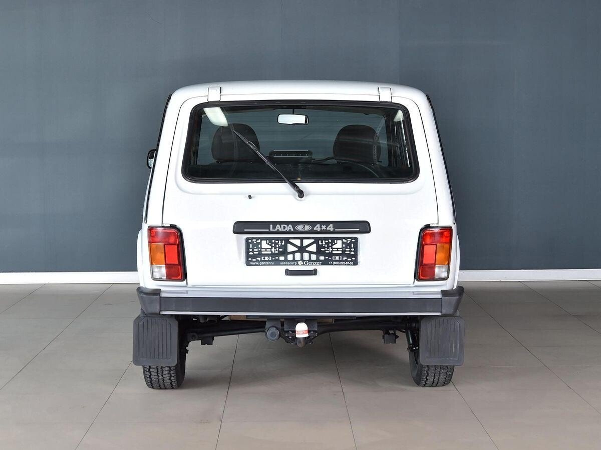 Lada 2131 (4x4) 2015